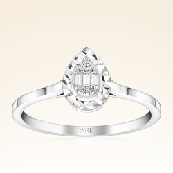 0,06 Karat Efektli Baget Pırlanta Yüzük 