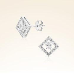 0,39 Karat Tektaş Pırlanta Küpe 