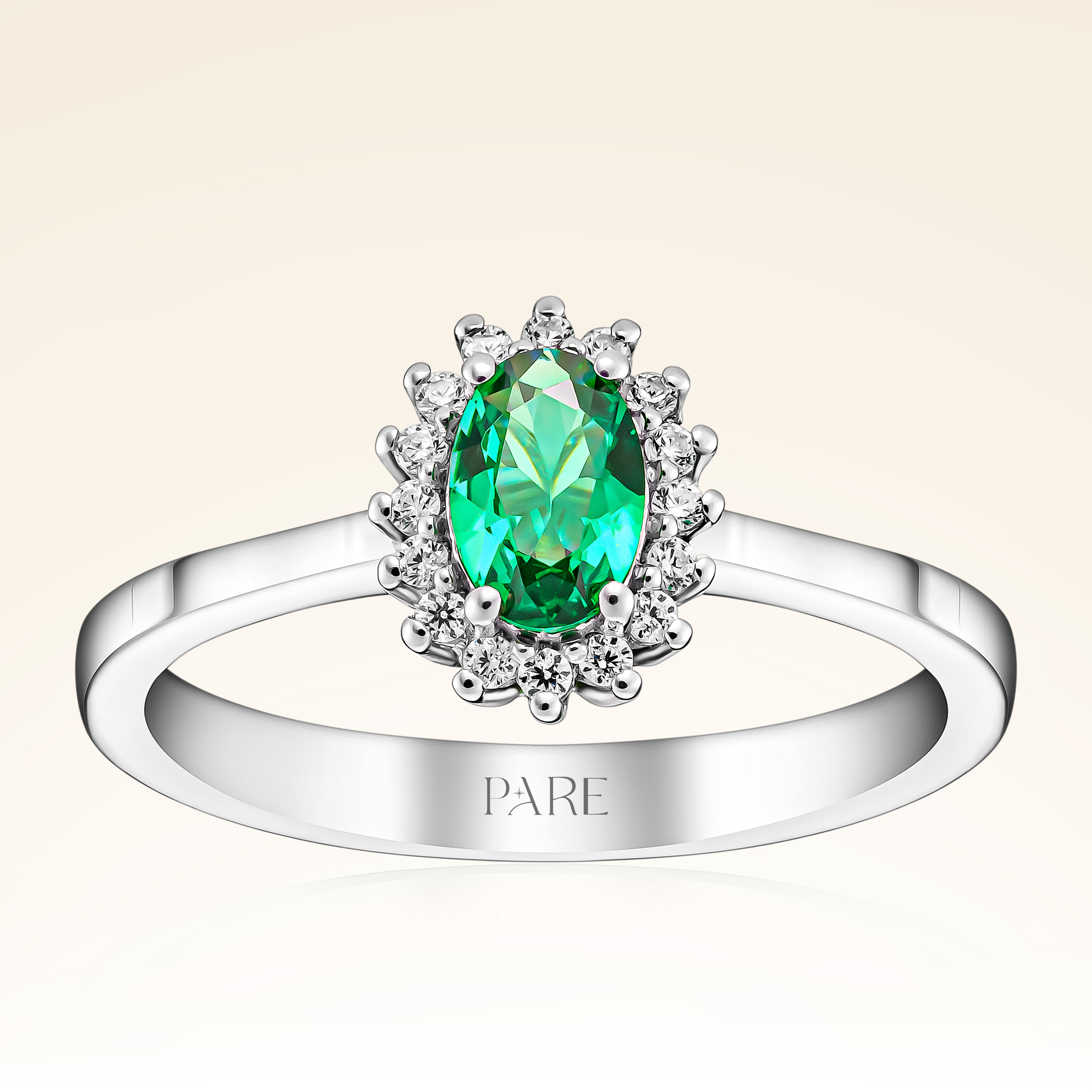 0,45 Karat Pırlantalı Zümrüt Yüzük