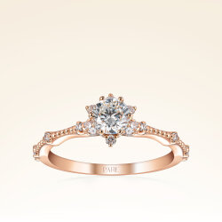 0,65 Karat Pırlanta Lotus Çiçeği Yüzük - Pare Pırlanta